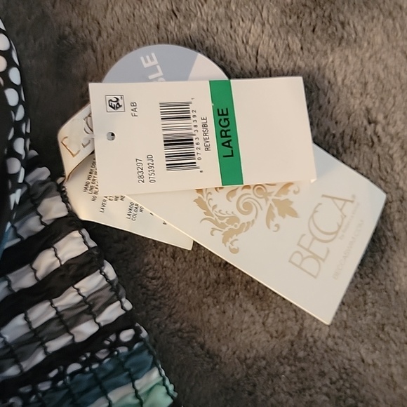 NWT Becca Reversible Bandeau Bikini Top size Large - Picture 12 of 13